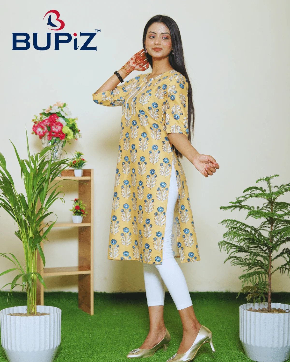 Rayon Blend Straight Solid Kurta - Image 3