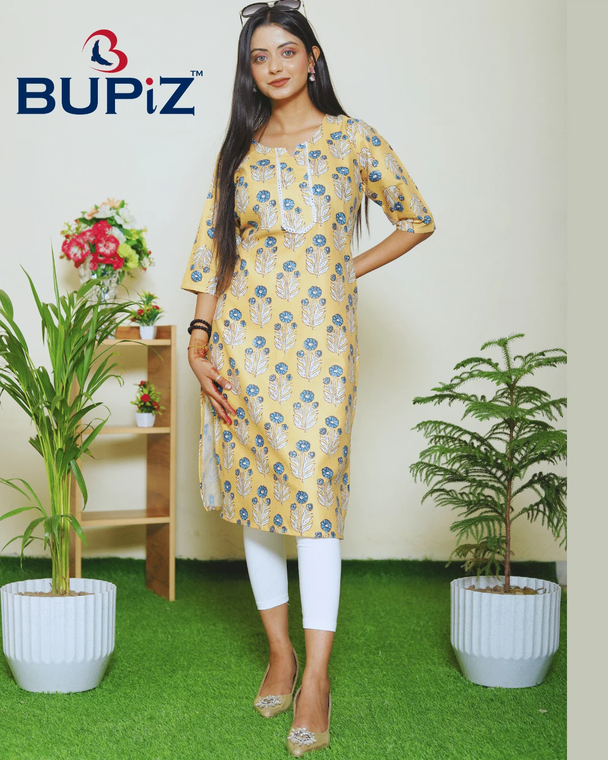 Rayon Blend Straight Solid Kurta - Image 4