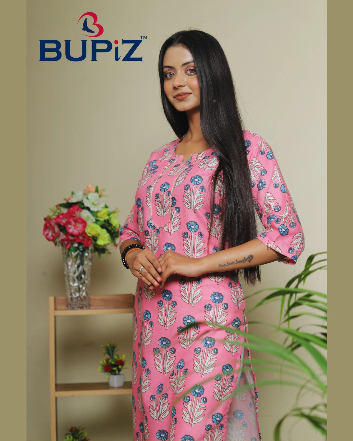 Rayon Blend Straight Solid Kurta - Image 2
