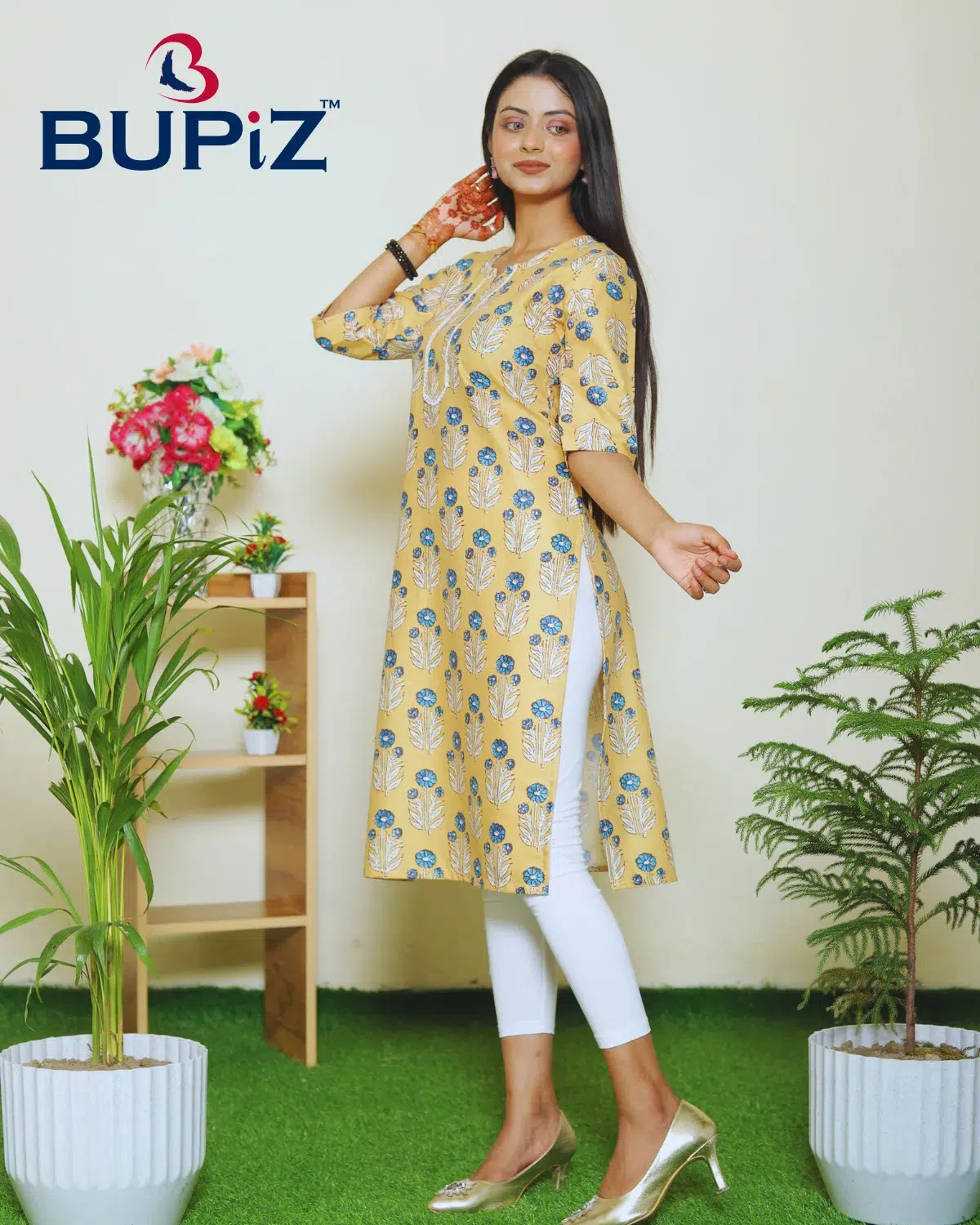 Rayon Blend Straight Solid Kurta - Image 2