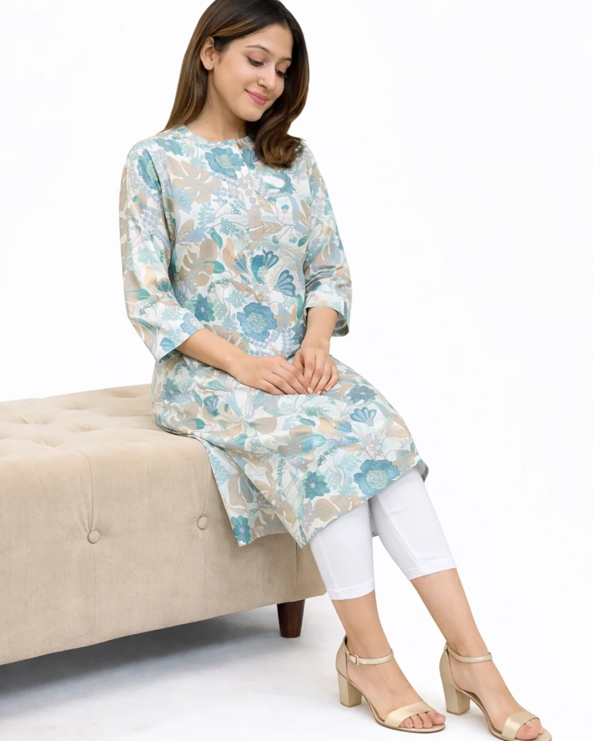 Floral Chanderi Silk Kurta - Image 4
